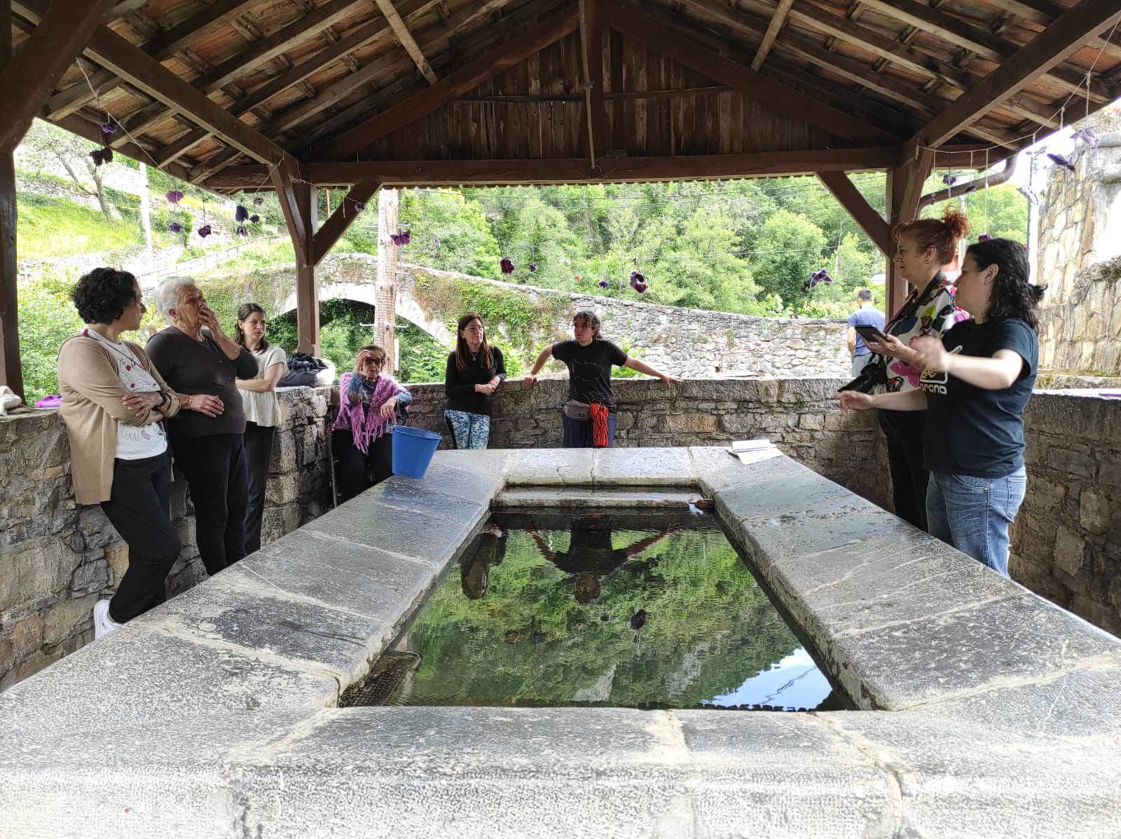 Alegría en el lavadero - Alegría in the laundry